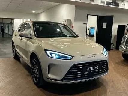 Seres m5 awd full boshlangich 30% tolov bilan nasiya savdo asosida