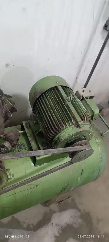 Kompressor 360/220 ideal holatda 3