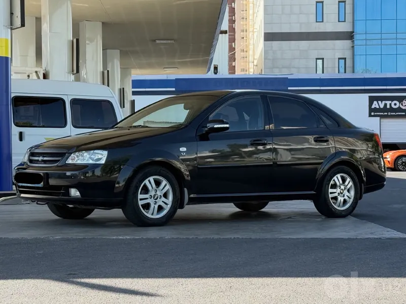 Продается автомобиль Chevrolet Lacetti 1 позиция (MT) 3 Продается автомобиль Chevrolet Lacetti 1 позиция (MT) 3