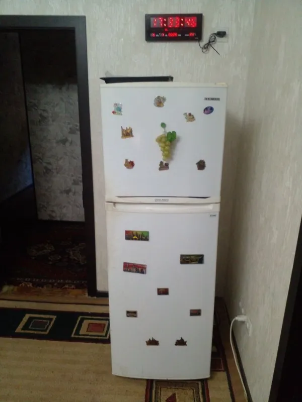 Продается холодильник Самсунк воздушное охлаждение и Минс 126 1