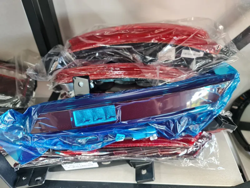 Отражатели для BYD 1