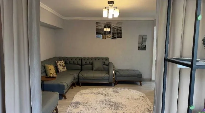 2 xonali kvartira, 60 m2, Yakkasaroy 3