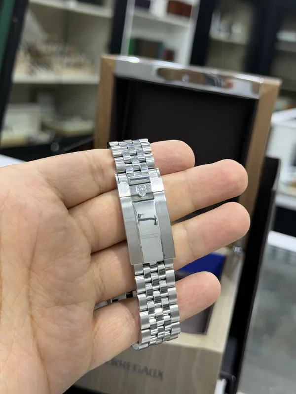 Tudor Black Bay 41мм 5