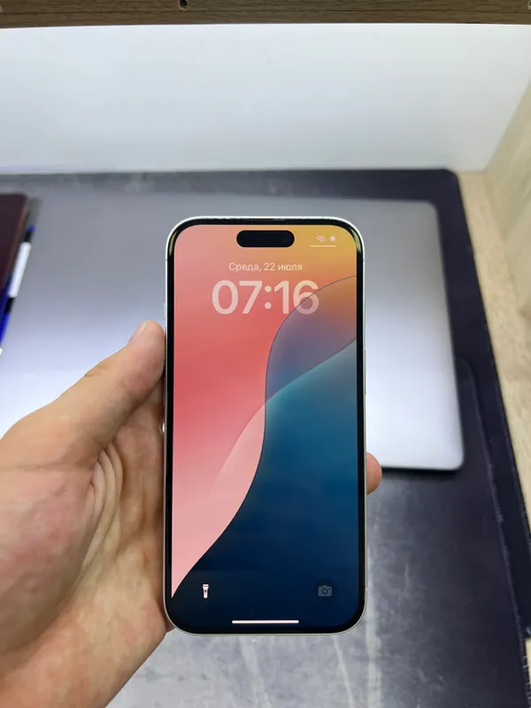 iPhone 16 2 iPhone 16 2