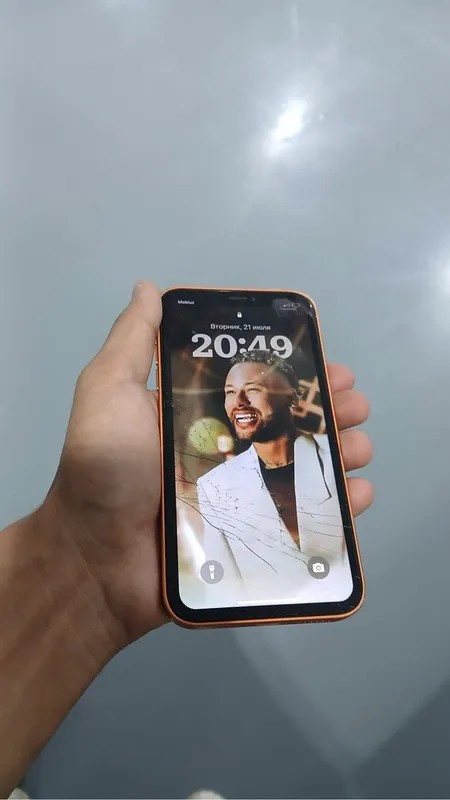 iPhone Xr 1 iPhone Xr 1