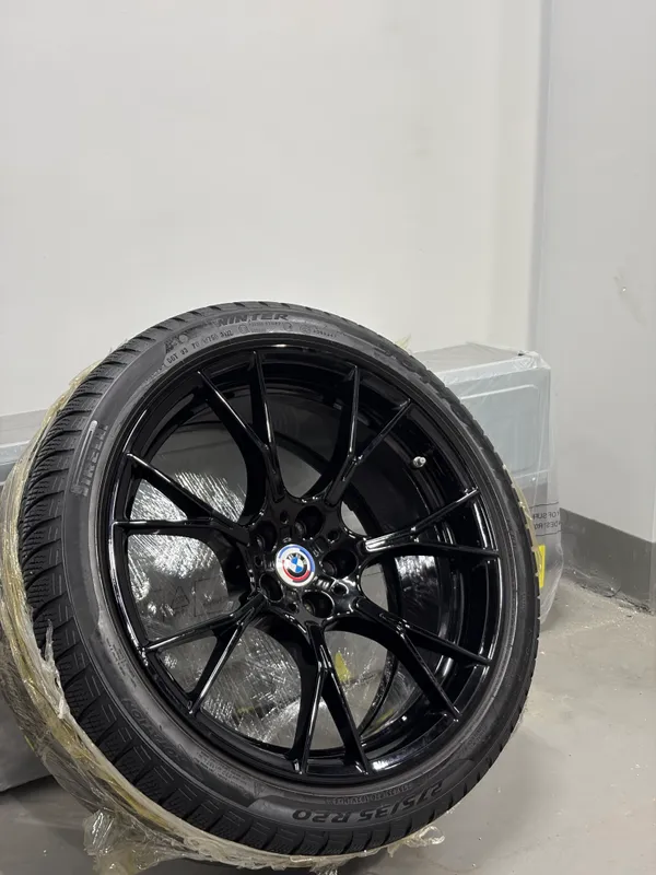 Продаются оригинальные заводские диски BMW M5 F90 R20 2