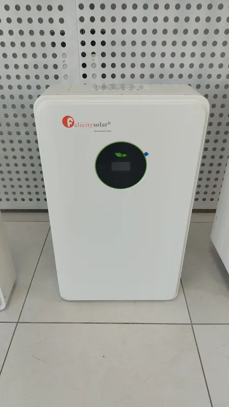 Invertor hybyryd 5kw ip65 battareya 10kw komlekt