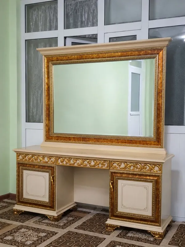 продаётся мебель б/у Китай 1 продаётся мебель б/у Китай 1