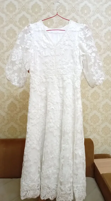 Vecherni koʻylak. Xitoy tovari. 15-18 yosh uchun