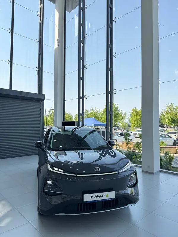 Changan UNI-E MODELI 8yil kafolat bilan 1 Changan UNI-E MODELI 8yil kafolat bilan 1