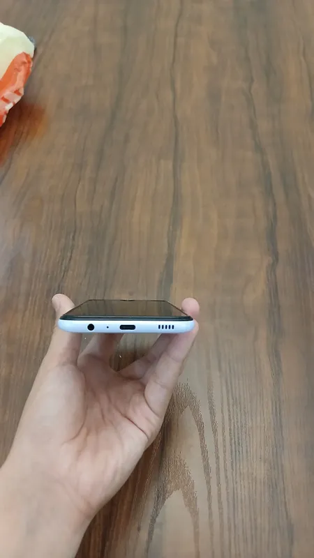 Samsung A04e — фото 2