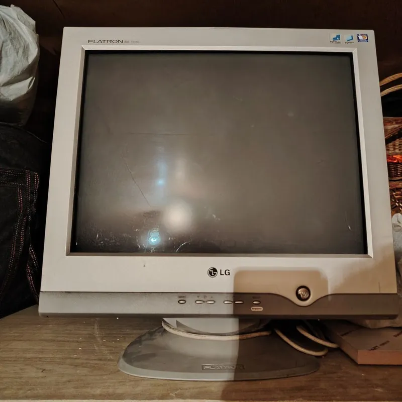 Продаётся Монитор Lg — фото 1