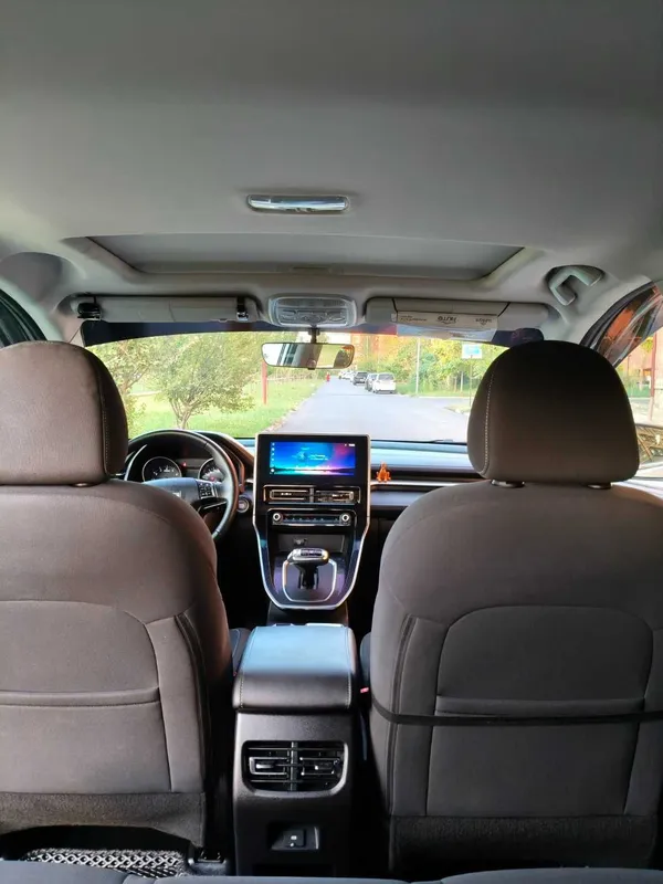 Haval M6 Premium AT /3-я позиция/ 2025 /пропан/ родная краска /без ДТП 5 Haval M6 Premium AT /3-я позиция/ 2025 /пропан/ родная краска /без ДТП 5