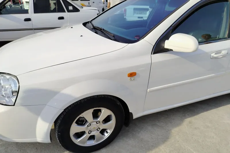 Продаётся Lacetti 1.8 5 Продаётся Lacetti 1.8 5