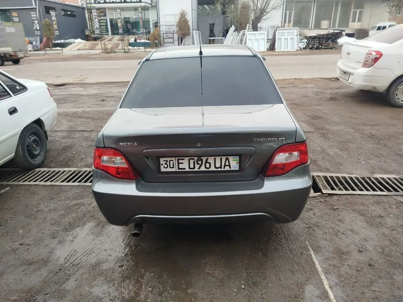 Продаётся авто 2015 года — фото 5