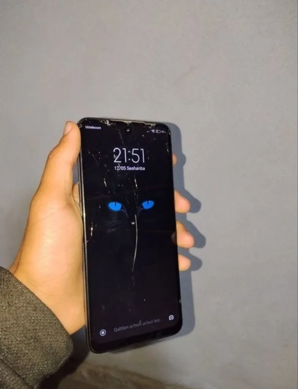 Arzonga Redmi note 9s bor, aybi bor lekin 3