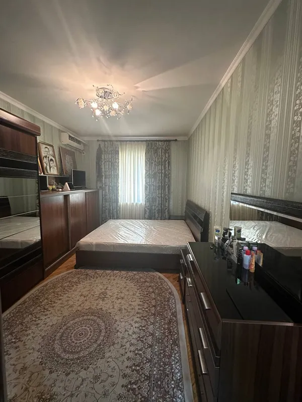 100 m² uy sotiladi, Chilonzor tumani · ID 6533 3 100 m² uy sotiladi, Chilonzor tumani · ID 6533 3