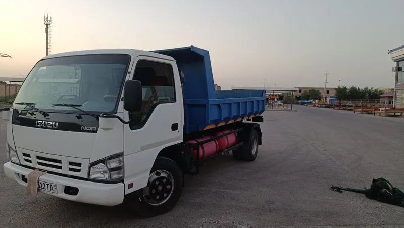 Isuzu Samosval Zavodtiskoy Sotiladi 6 Isuzu Samosval Zavodtiskoy Sotiladi 6