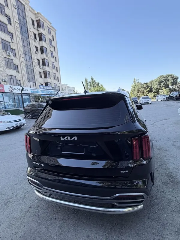 Kia Sorento 2023 8