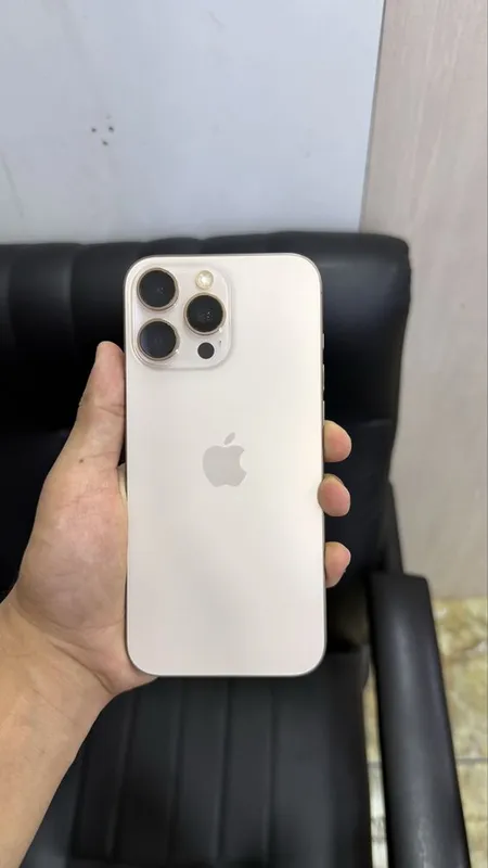 Iphone 16 Pro max 256 Gb 92% yomkst srochna sotladi 4
