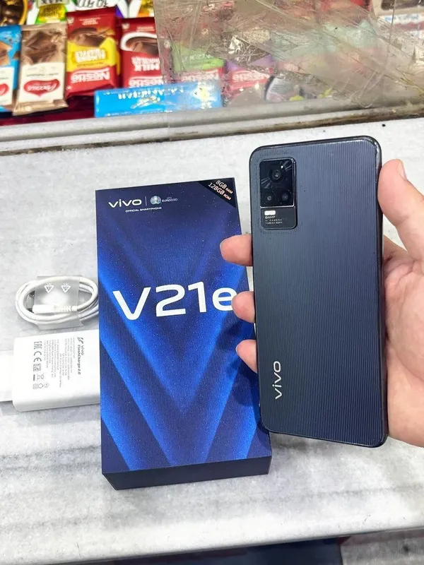 vivo V21E 8+4/128 GB full kamplekt