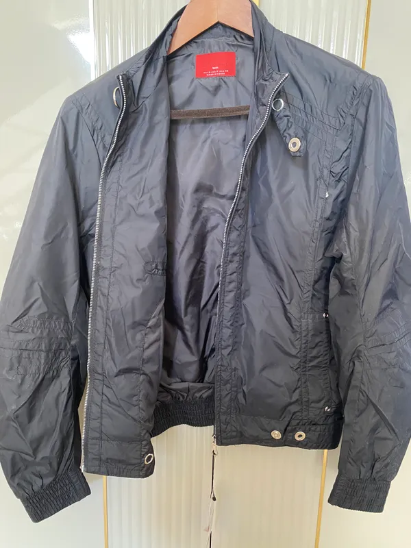 Куртка Zara 4 Куртка Zara 4
