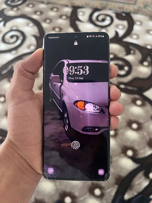 Samsung Galaxy S20+ 5G — фото 2