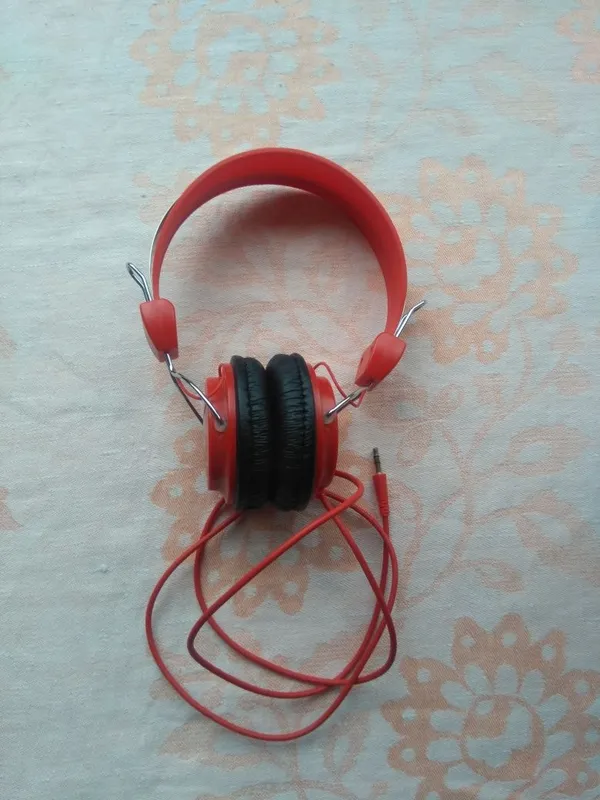 Продаются наушники