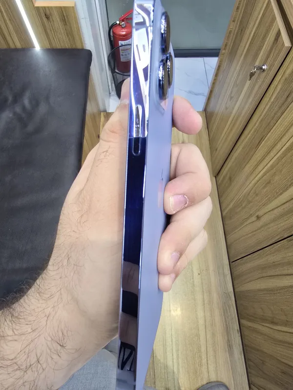 iPhone 13 pro max 2