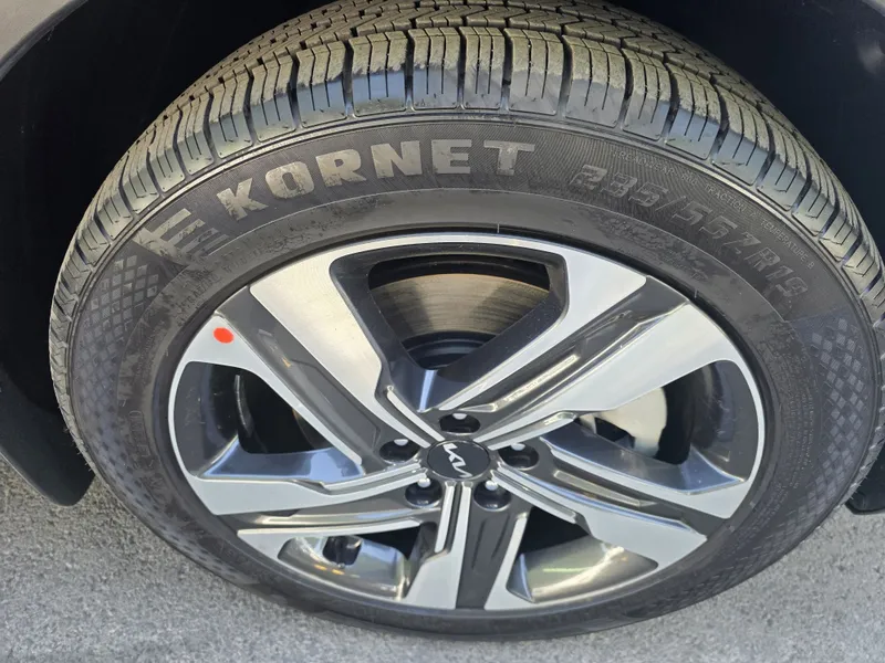 Kia Sorento 2.5 Full ( Black Edition ) 7 Kia Sorento 2.5 Full ( Black Edition ) 7
