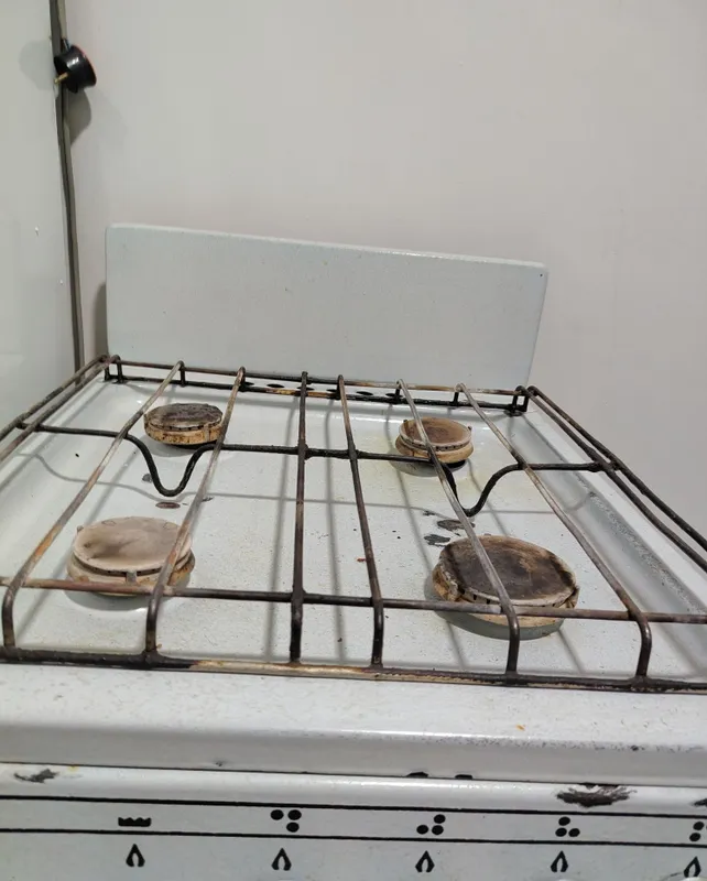 Rossiyada ishlab chiqarilgan gaz plitasi 2