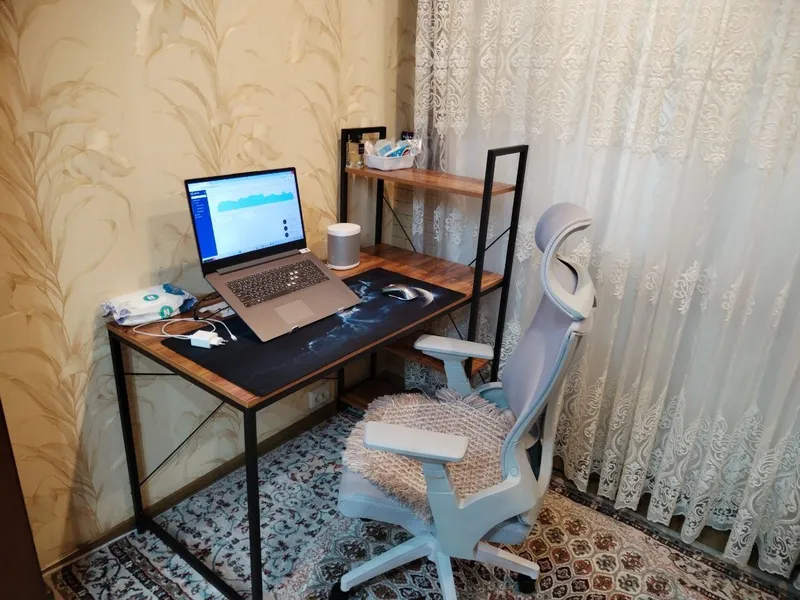 Kompyuterni stol va Kresl sotiladi yaxwi xolatda