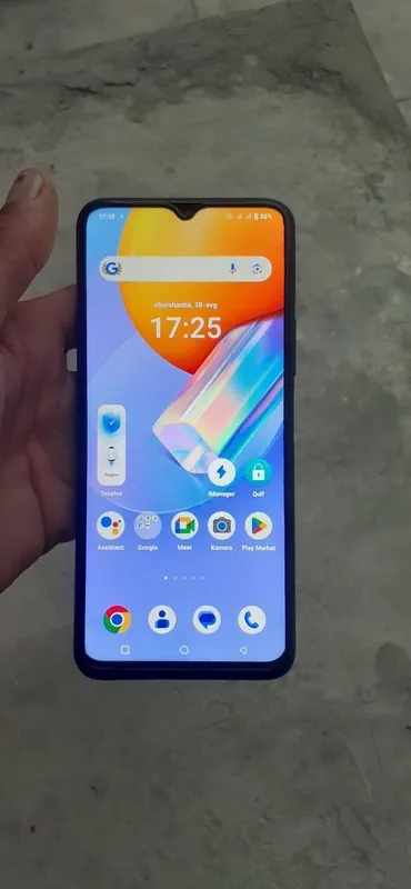 Tel sotiladi
Vivo y31
Xotir 128 
Holati yaxshi
