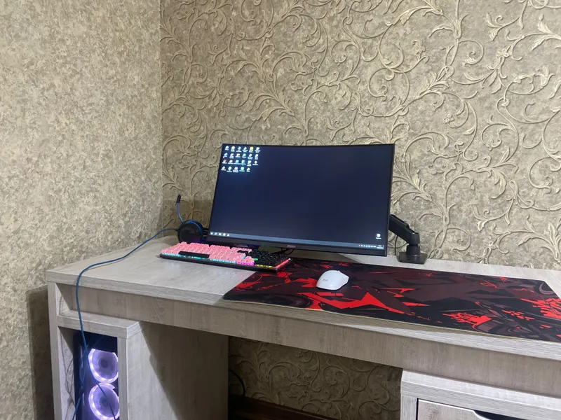 продам монитор ziffler 27 200hz изогнутый
