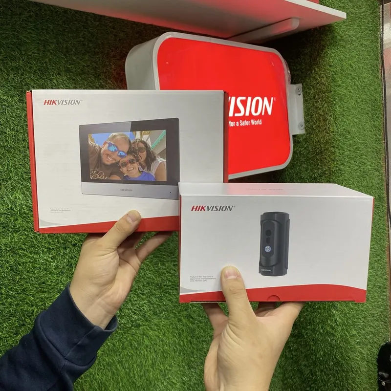 Комплект домофон HIKVISION для участка с замком — фото 1