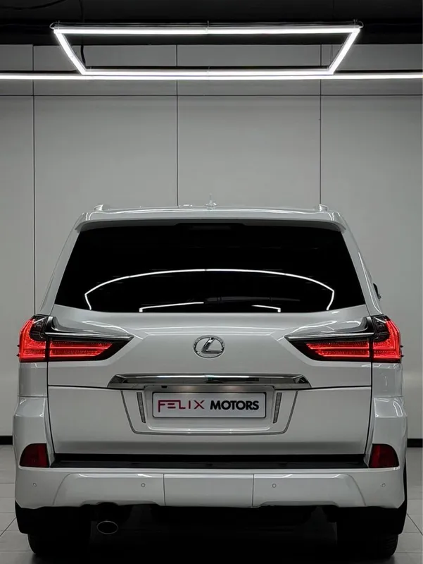 Lexus LX570 Super Sport — фото 3