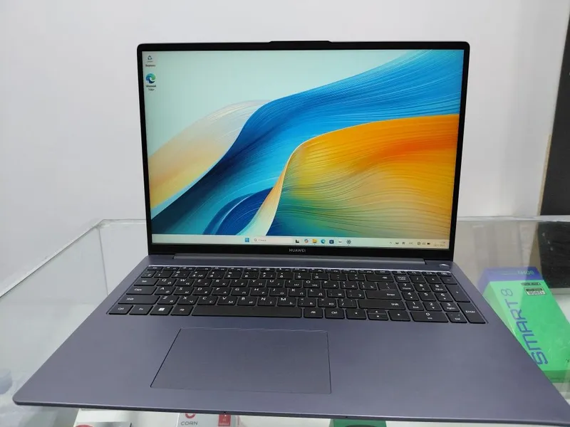 Качественный ноутбук Dell 13поколение