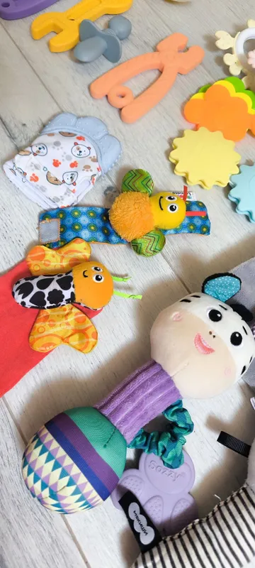 Lamaze Infantino Sozzy Fisher price 3 Lamaze Infantino Sozzy Fisher price 3