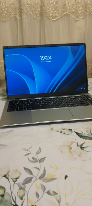 Noutbuk AtFly arzon narxda 2