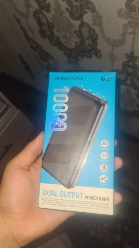 powerbank 10000W. 120 ming yangi. manzil navoiy 2 powerbank 10000W. 120 ming yangi. manzil navoiy 2