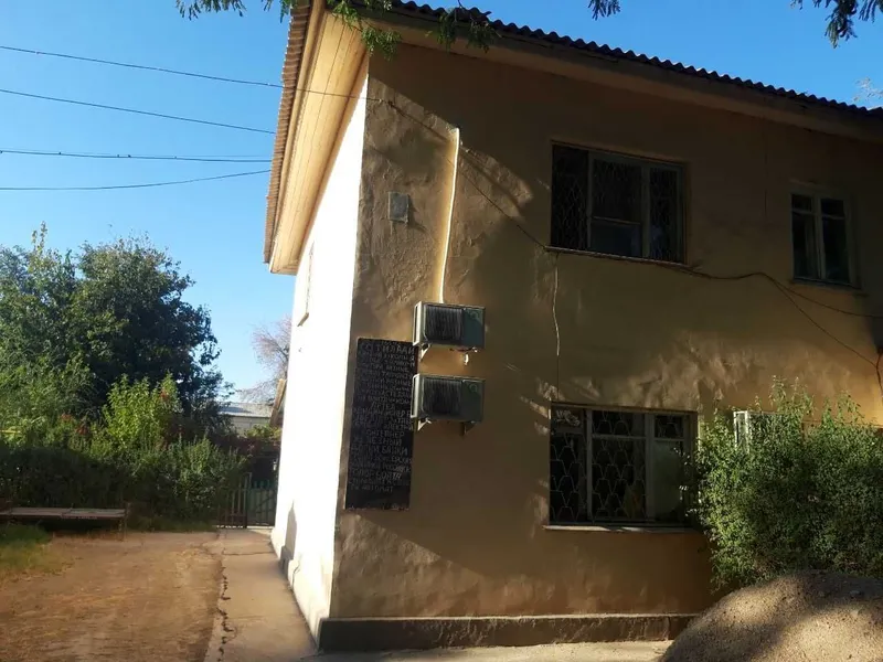Kottej sotiladi 3 xonali 2 etaj