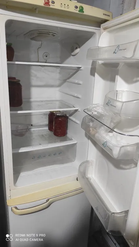 Продаю в хорошом состаяни 3