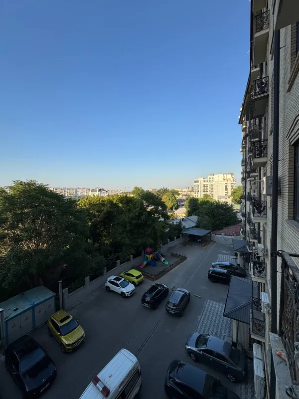 «Italiya Kvartali» turar joy majmuasida 3 xonali kvartira sotiladi 7