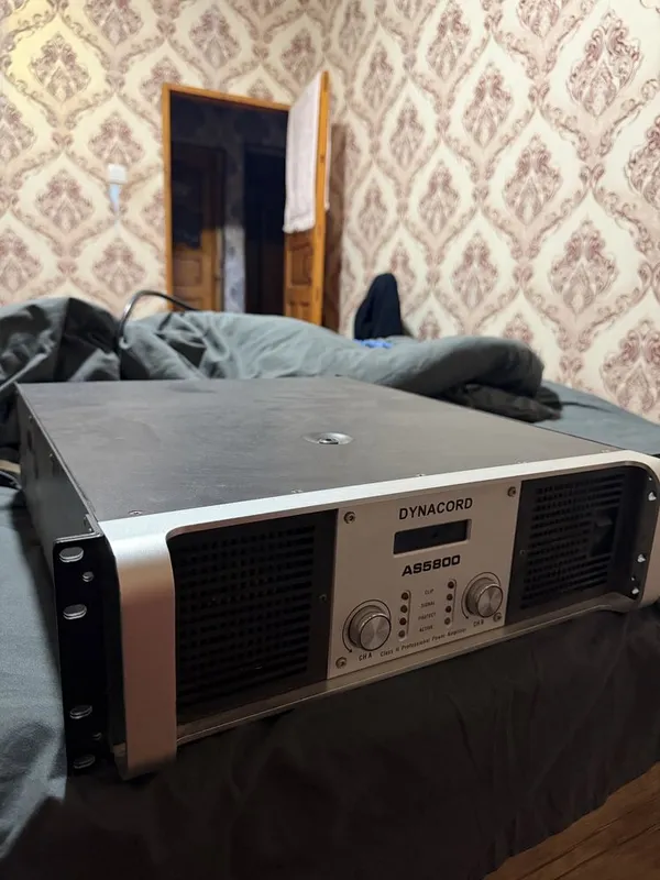 Усилитель Dynacord 5800 Усилитель Dynacord 5800