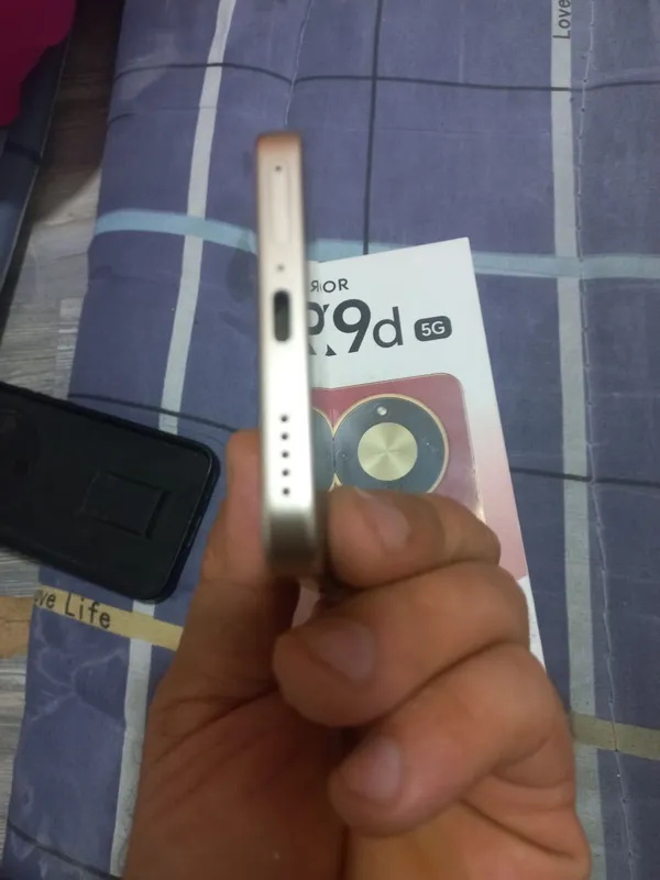 Продаётся HONOR X9D, цена 4 500 000, миллион, договоримся 3 Продаётся HONOR X9D, цена 4 500 000, миллион, договоримся 3