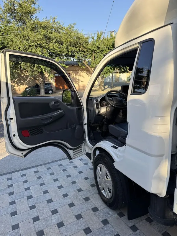 kia bongo sotiladi 6 kia bongo sotiladi 6