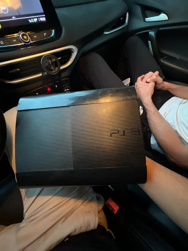 PlayStation 3 Super Slim — фото 1