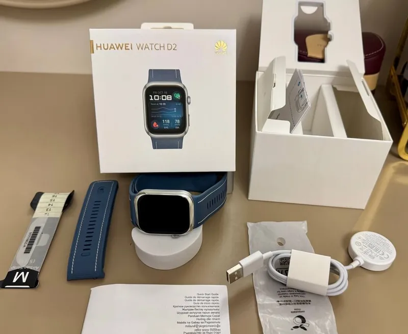 Huawei watch D2. 2 Huawei watch D2. 2