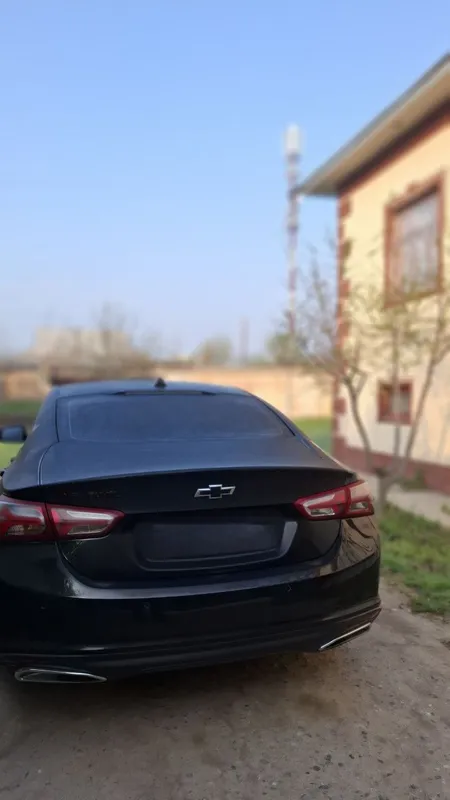 Malibu 2 Premier 6 Malibu 2 Premier 6