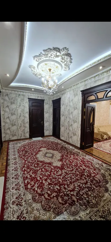 Банковская 125 квадратов,второй этаж ,107 тыс